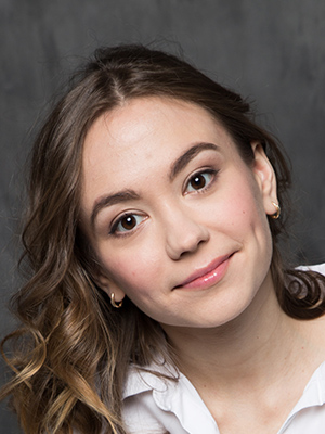             Репина Ксения Сергеевна
    