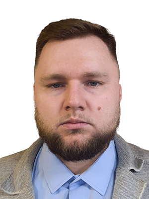             Лата Александр Николаевич
    